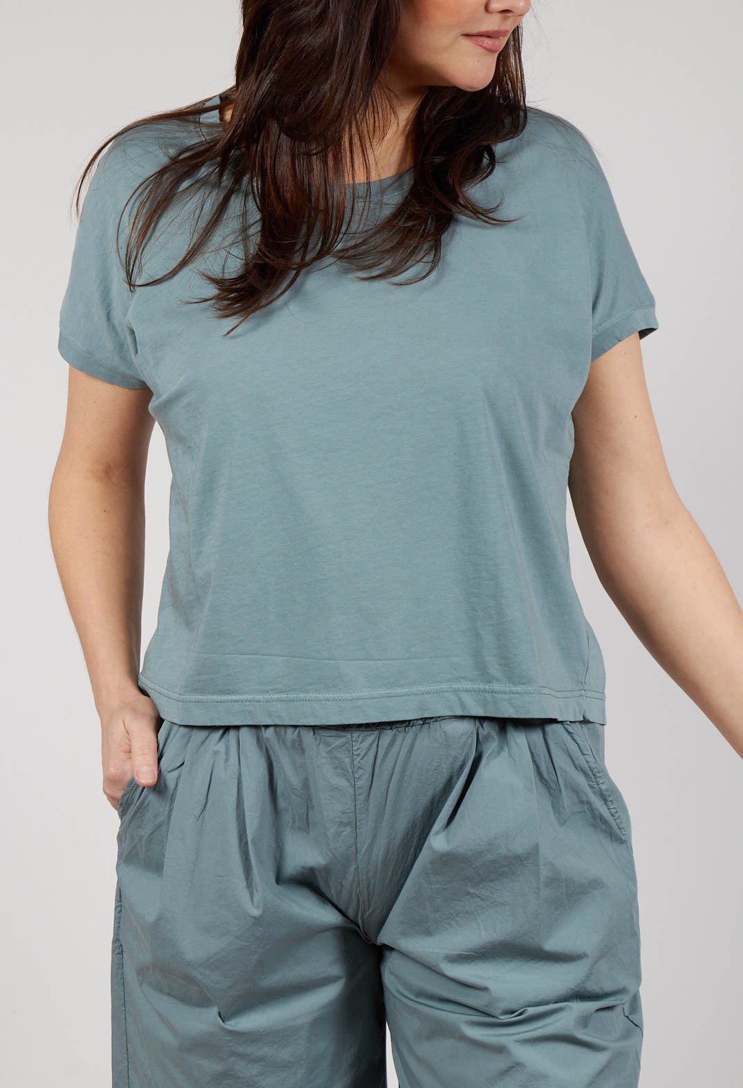 Decisa U T-Shirt in Lago