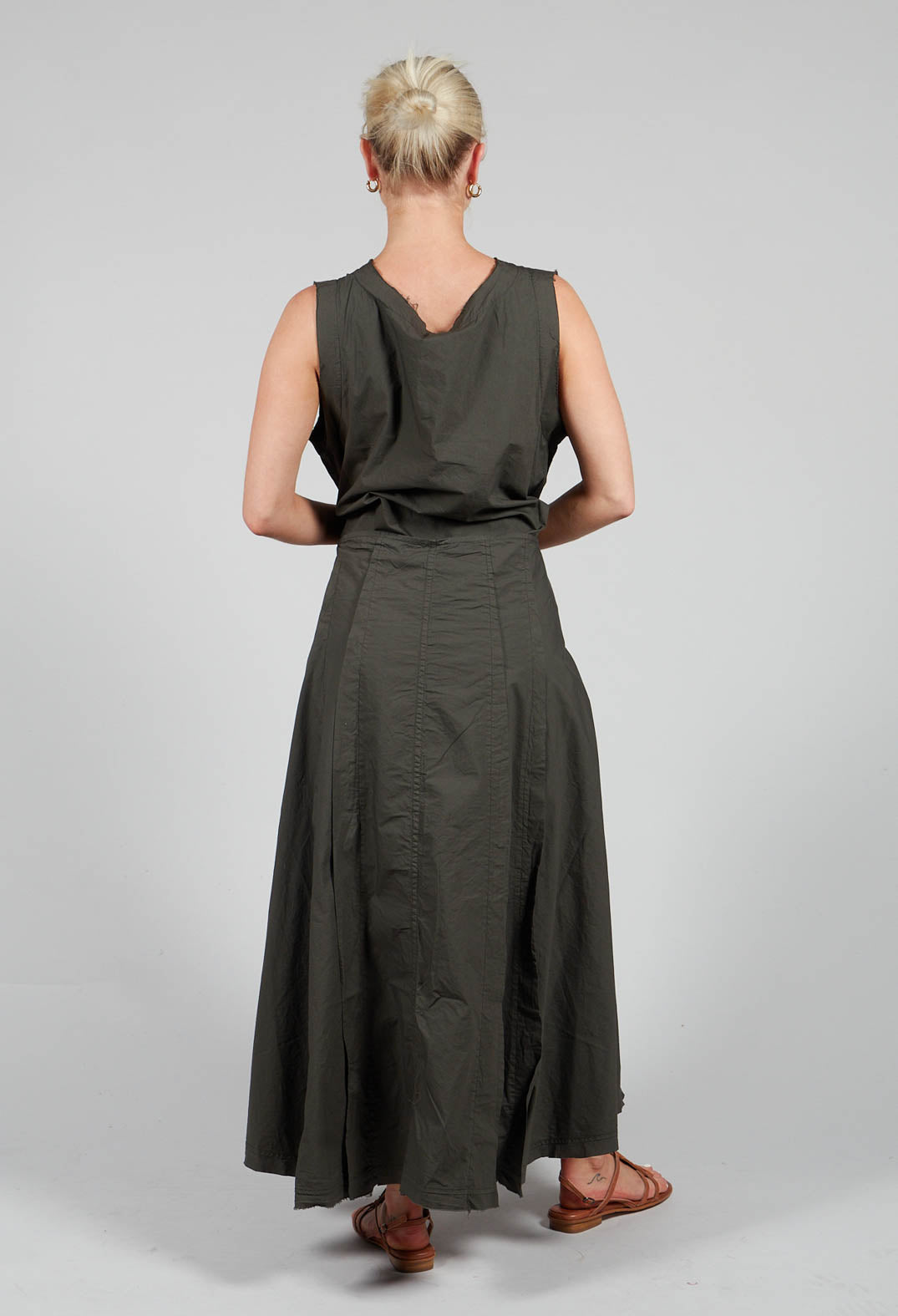 Definido Dress in Tea Leaf