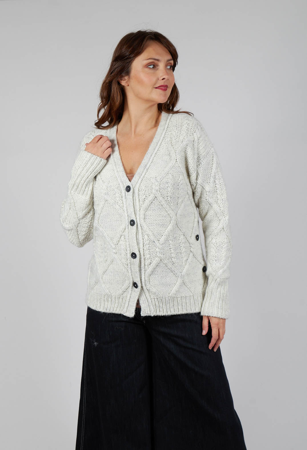 Sarah Pacini Diamond Cable Knit Cardigan in Cream – Olivia May