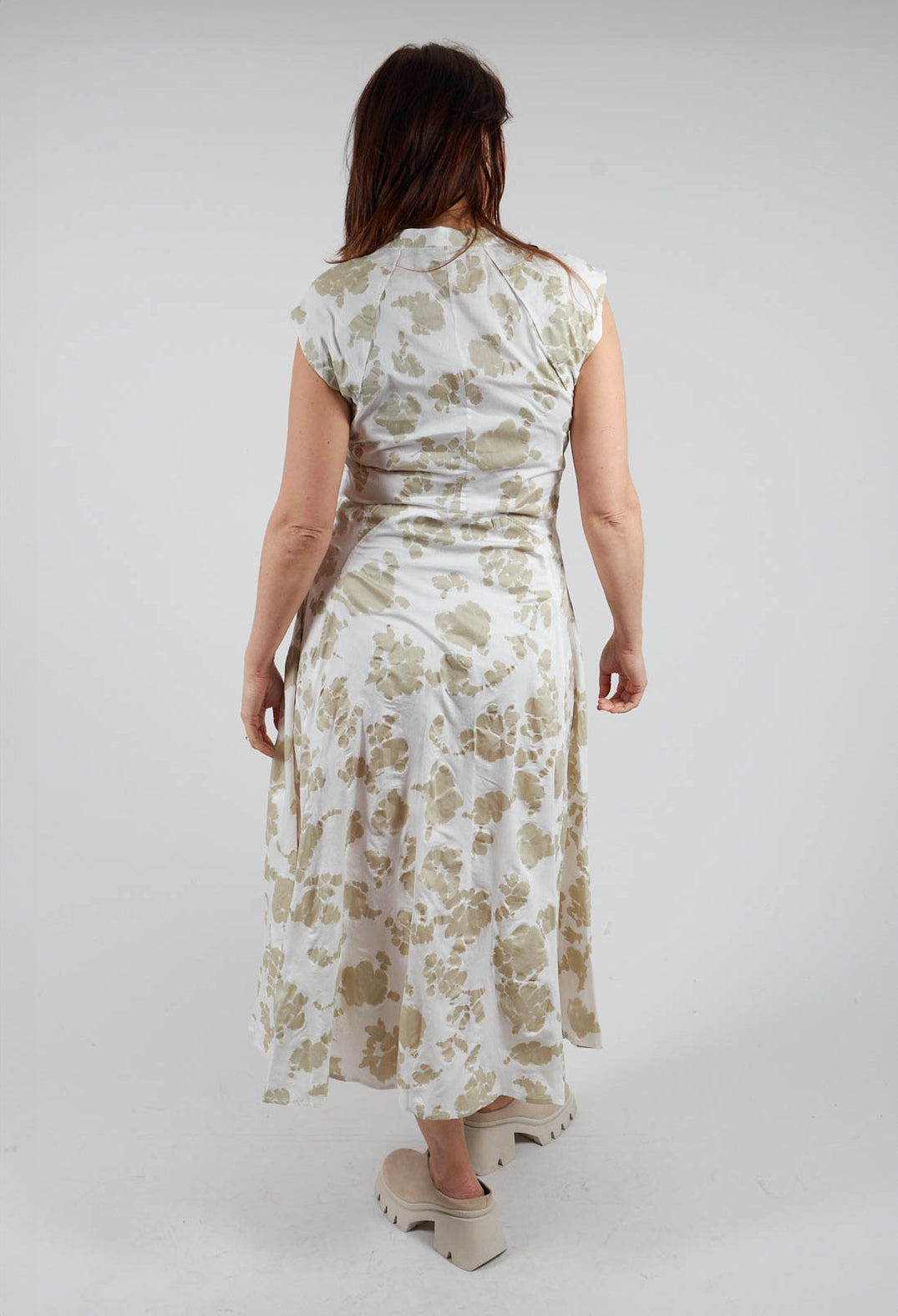 Diana Dress with Seersucker Print in Cafe Au Lait