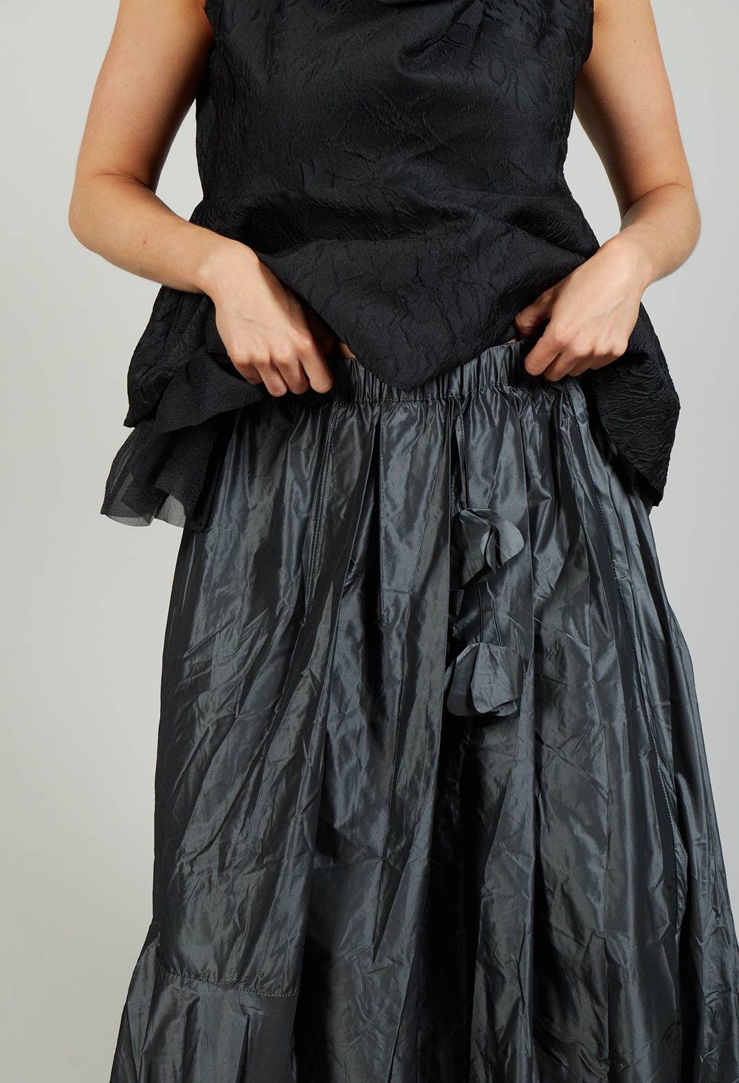 Dipped Hemline Skirt in Grey