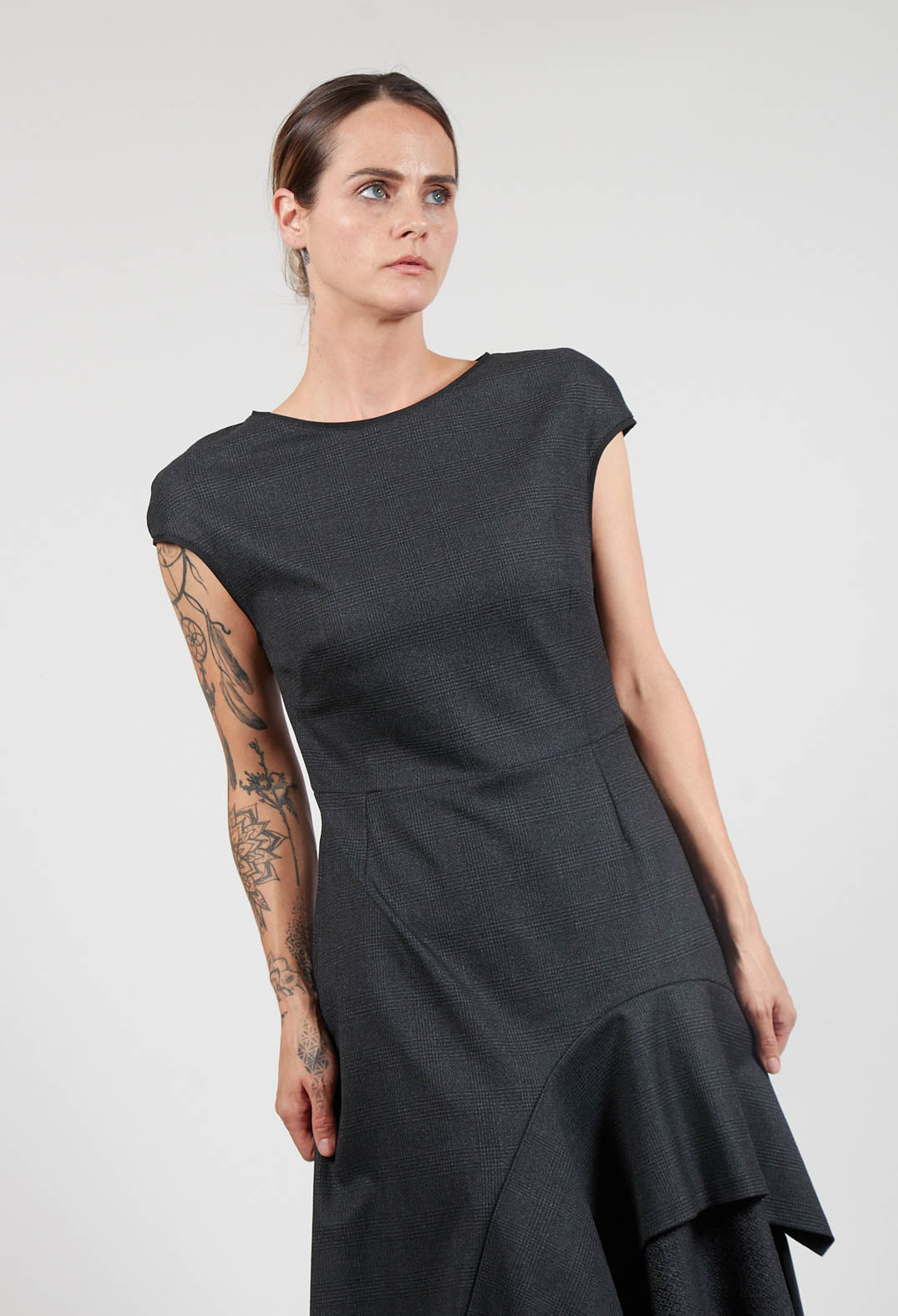 Dress Beca In Grey Black