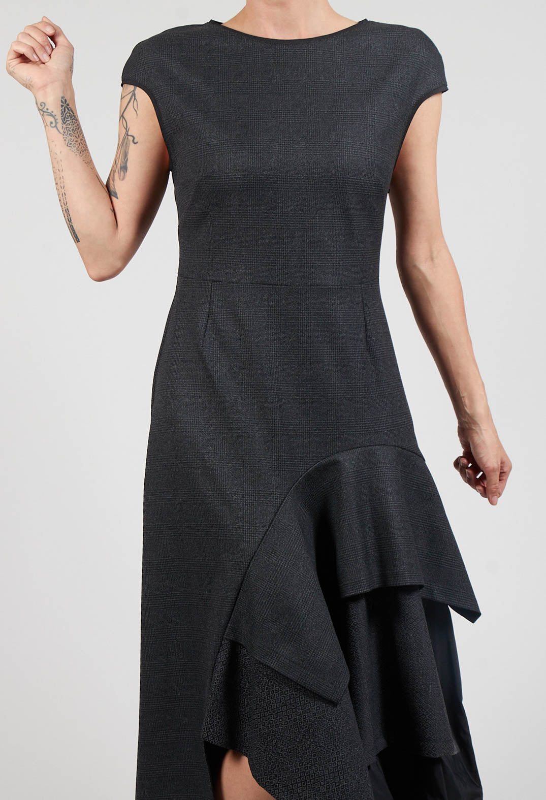 Dress Beca In Grey Black