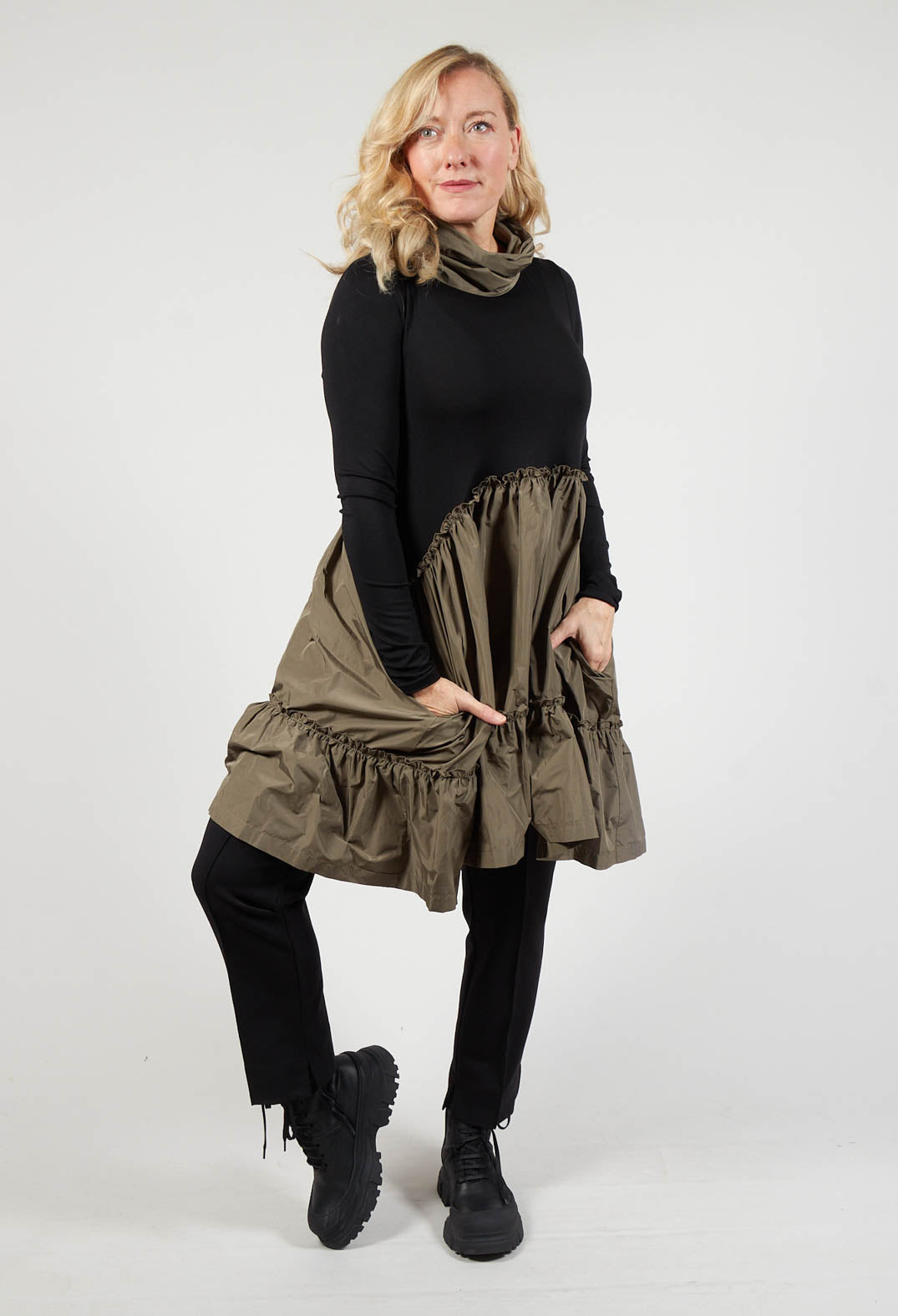 Dress Lidi In Black Olive Green