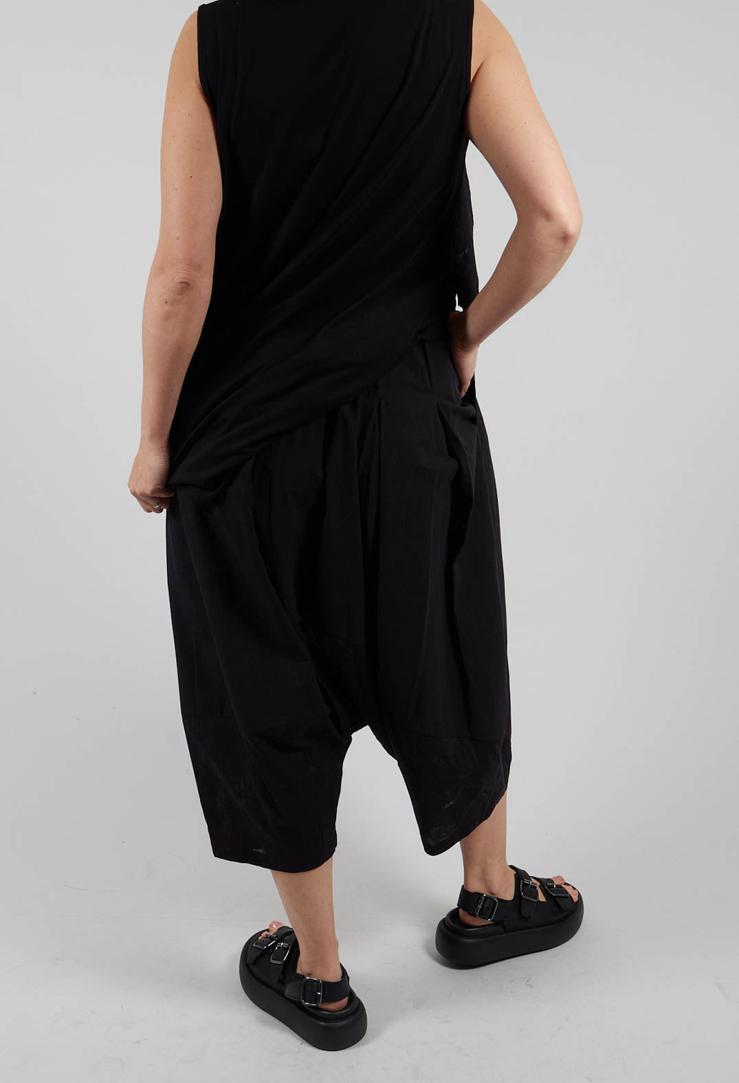 Drop Crotch Balloon Trousers in Black