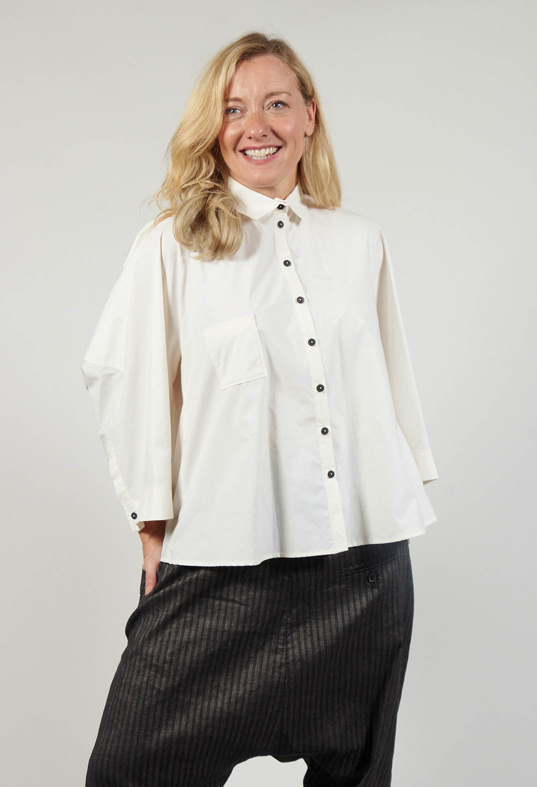 Drop Shoulder Shirt in Zucchero