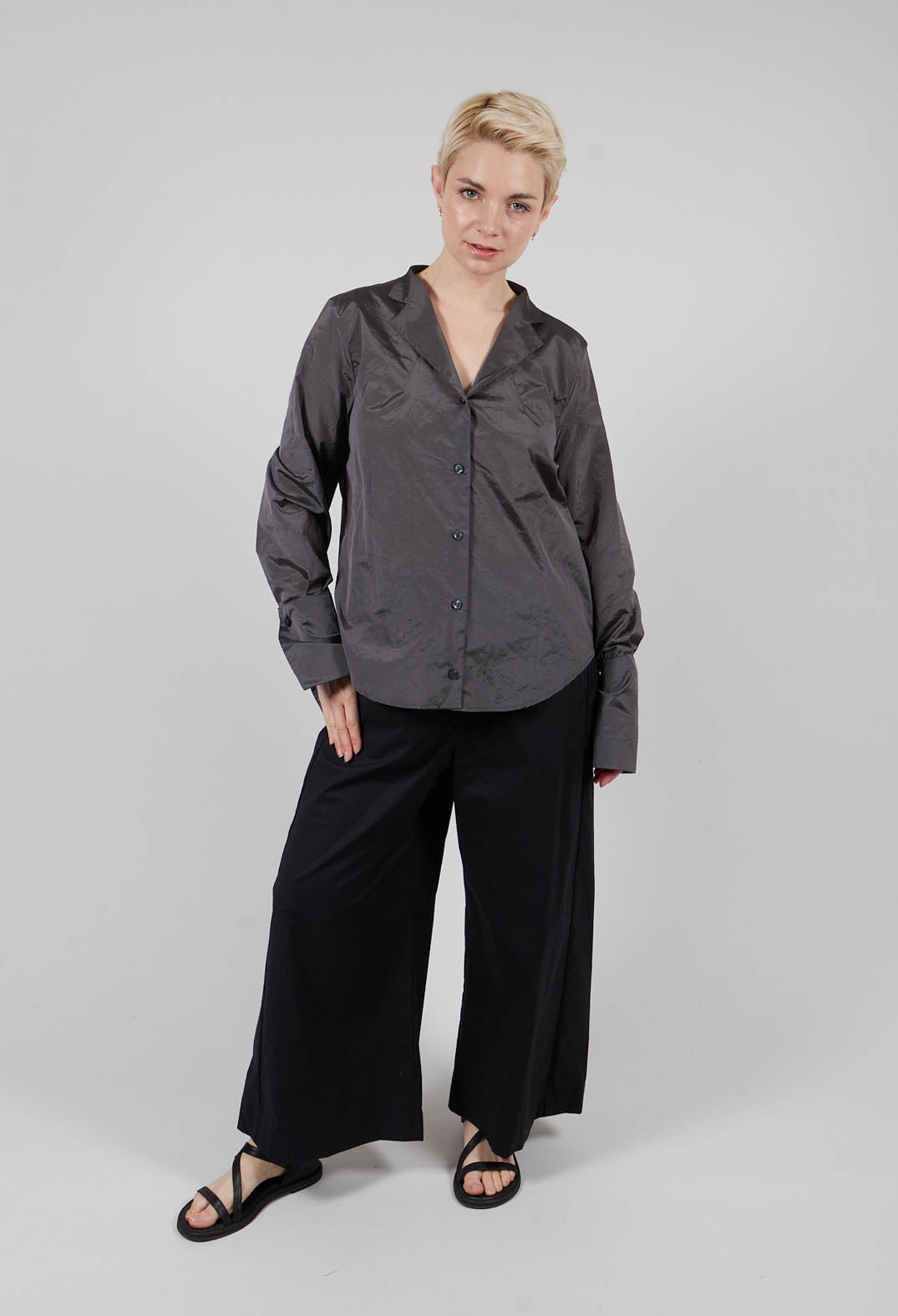 Dry Blouse in Anthrazite