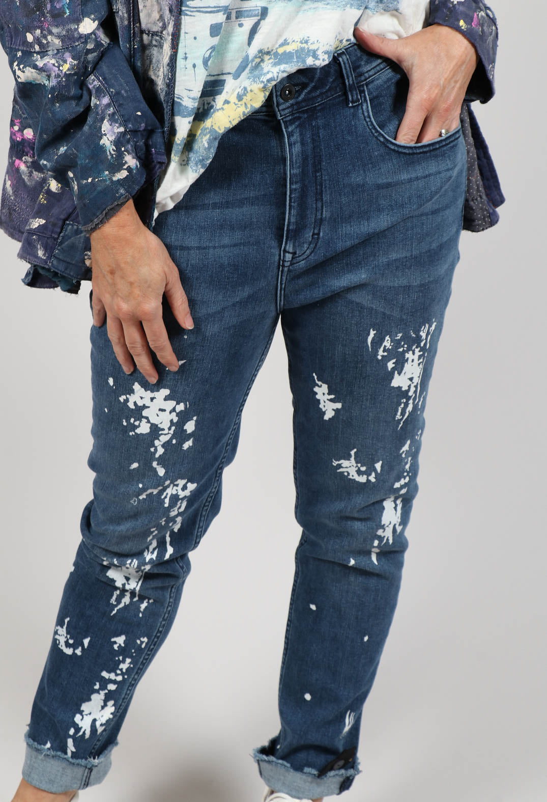 Slim Fit Jeans with Raw Hem in Blue Print