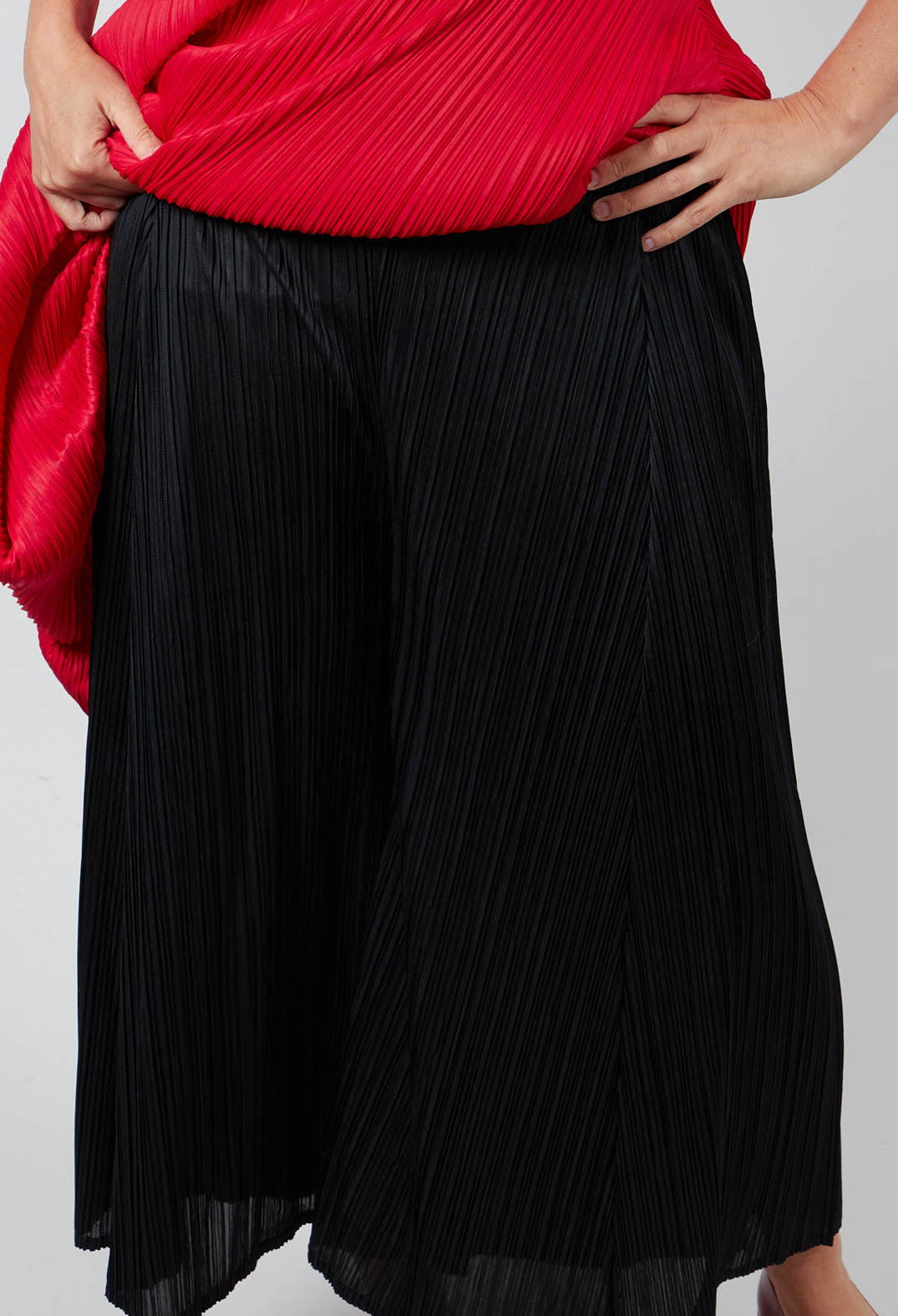 Pleat Culotte in Black
