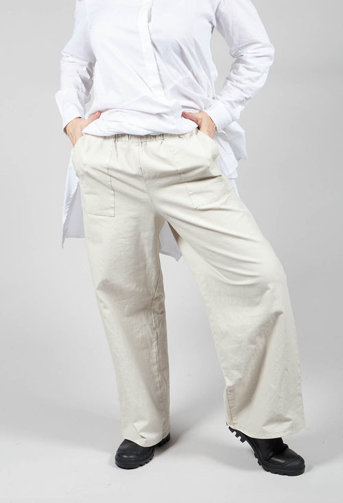 Kafallt Trousers in Gefuhl Beige