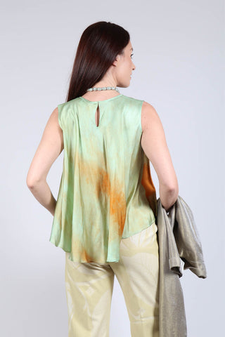 Sleeveless Blouse in Tie Dye Print