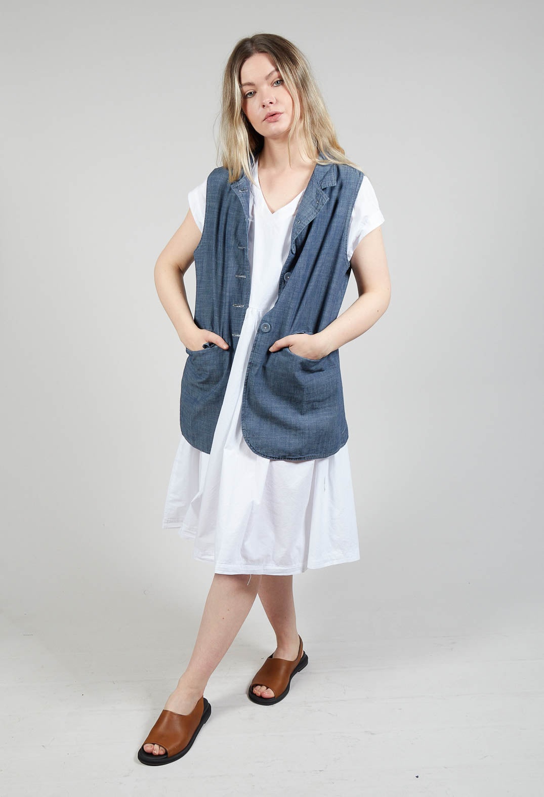 Fitted Gilet in Oyster Grey