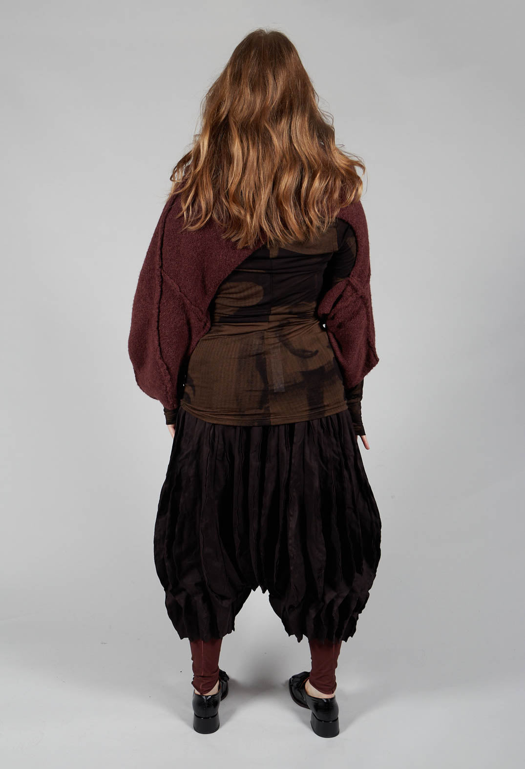 Pleated Trousers in Espresso Print