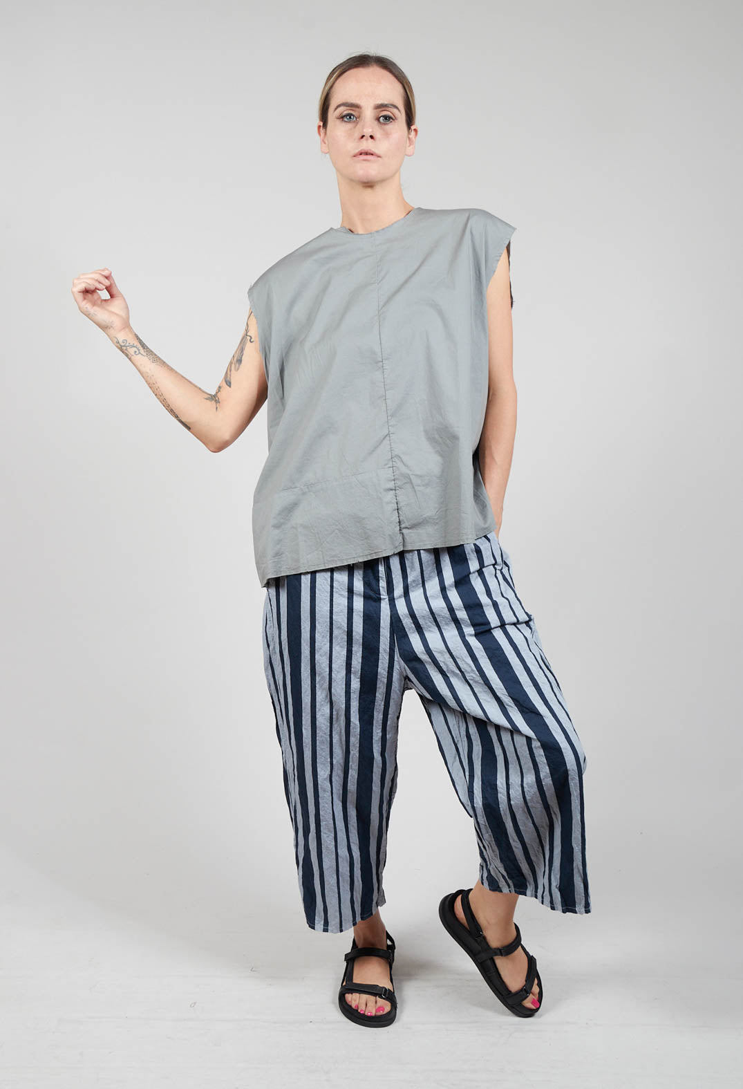 Striped Cropped Style - Casual Trousers in Alu