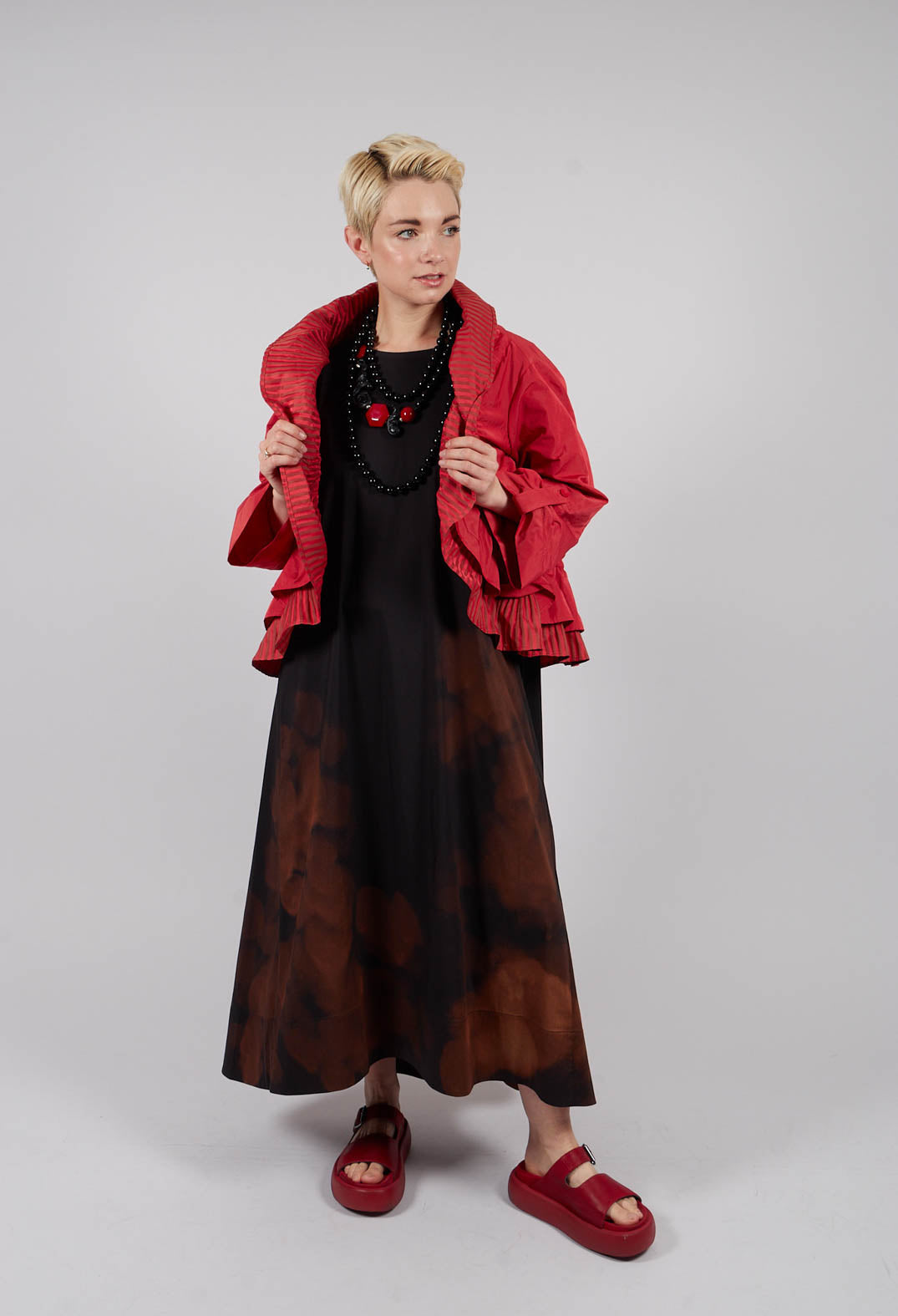 Patterened Sleeveless Dress in Black