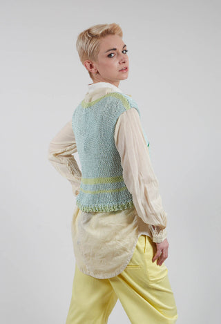 Sleeveless Open Knit Pullover in Original Green