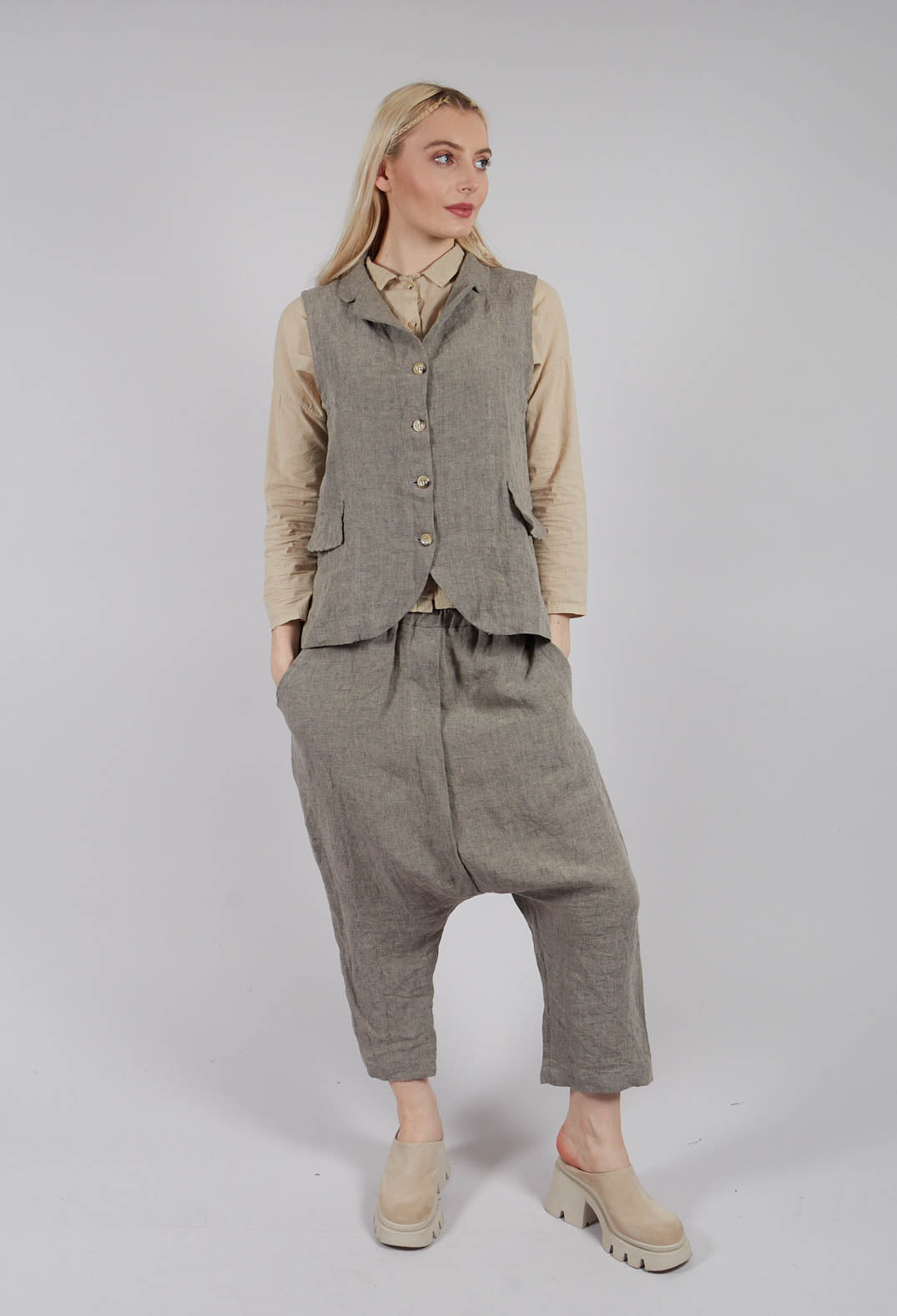 Lippia A Trousers in Grigio