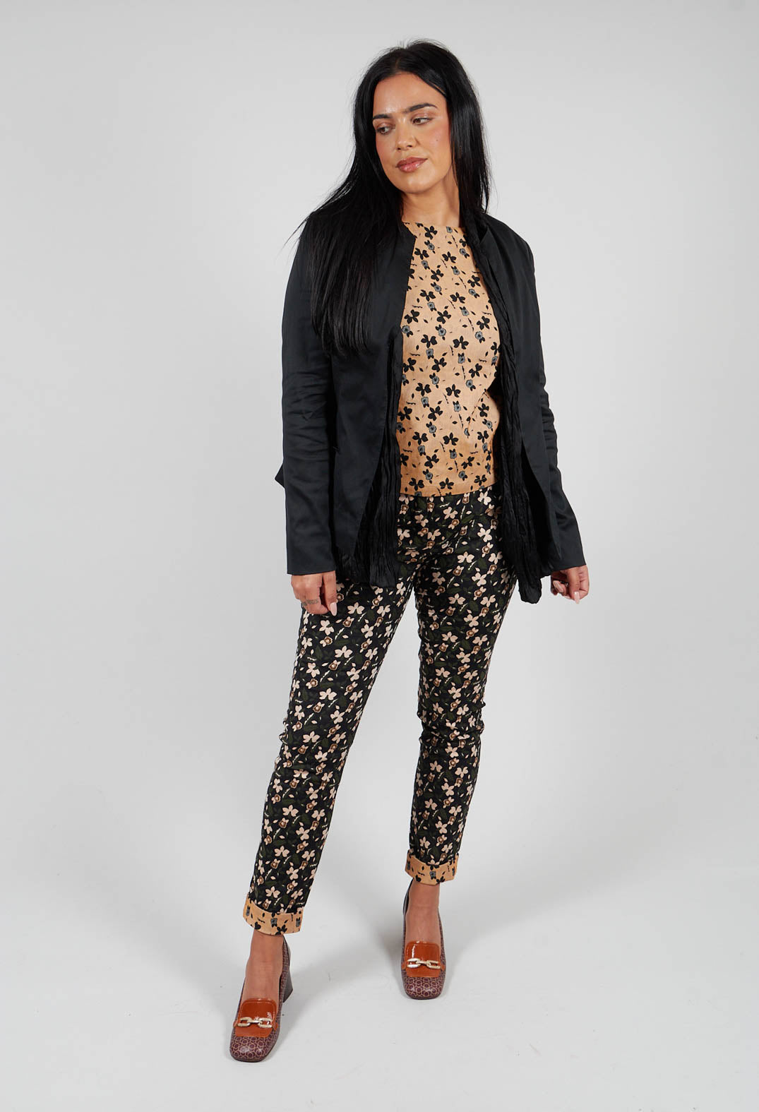 Sleeveless Structured Top with Print in Biscotto
