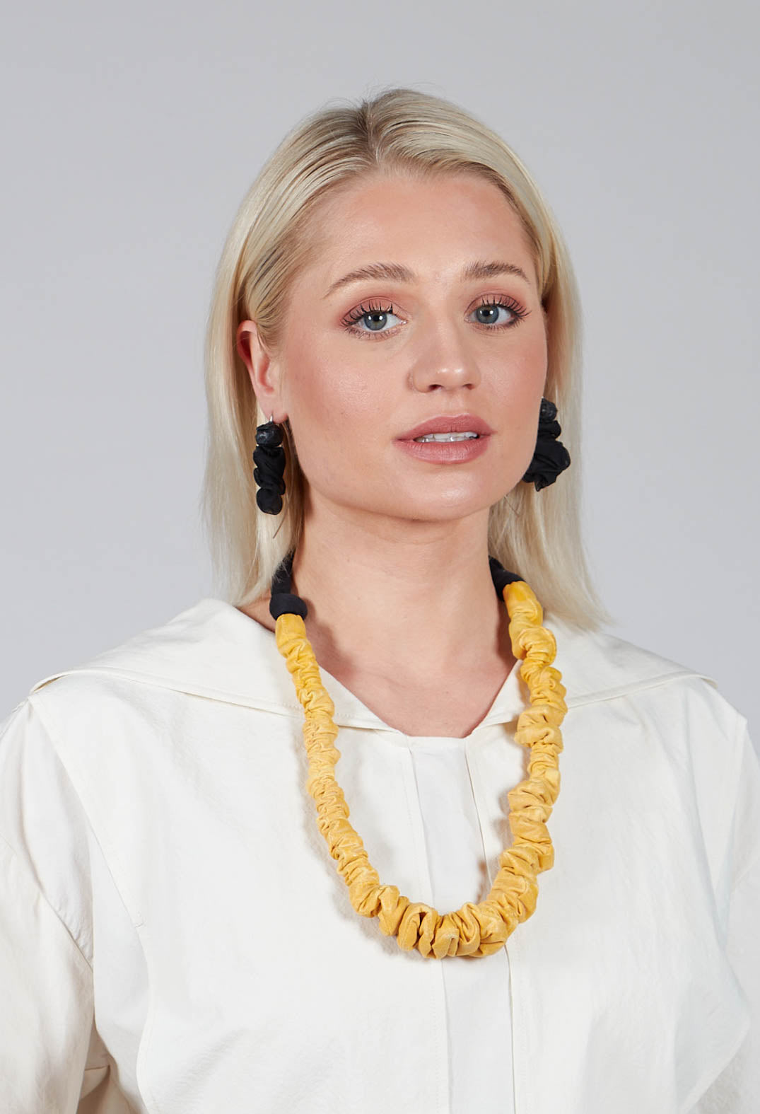 Ruched Effect Necklace in Yellow