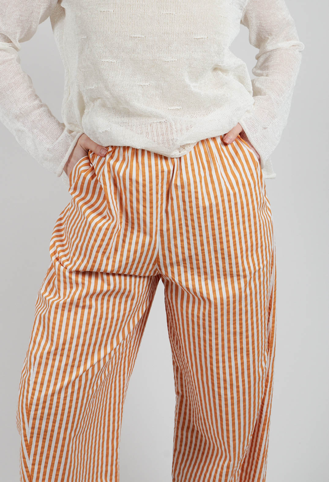 Easy Barrel Trousers in Riga Sabbia