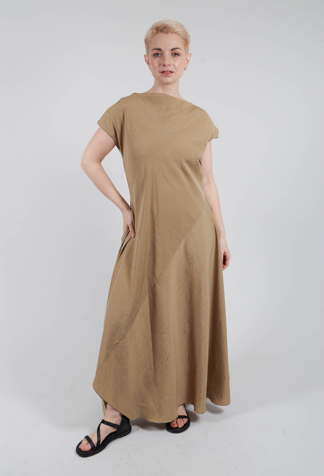 Edal Dress in Khaki Sand