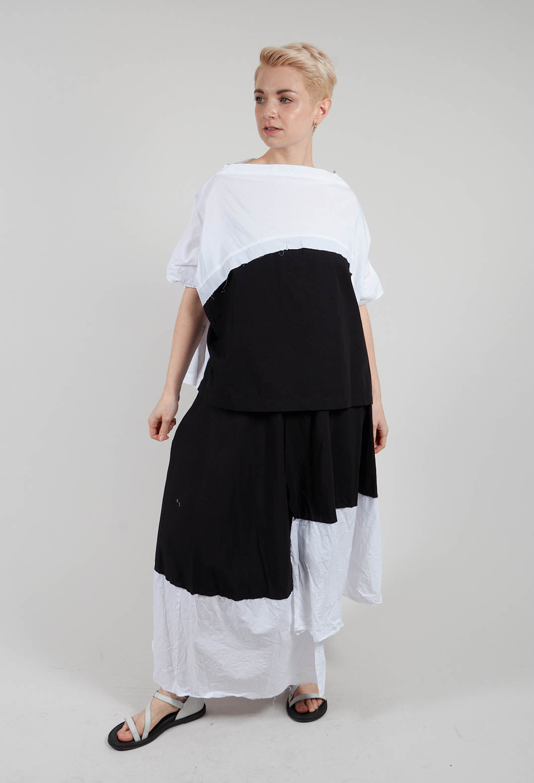 Edor Top in White with Black