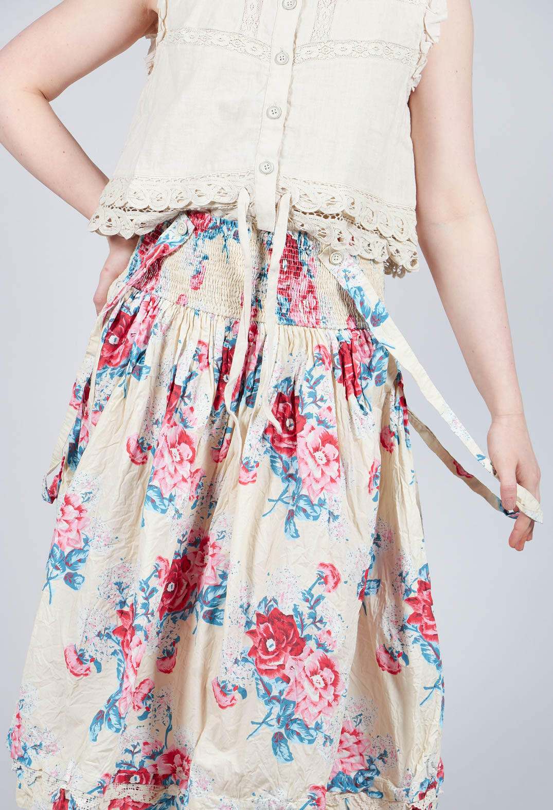 Ekin Skirt in Vanilla Flower