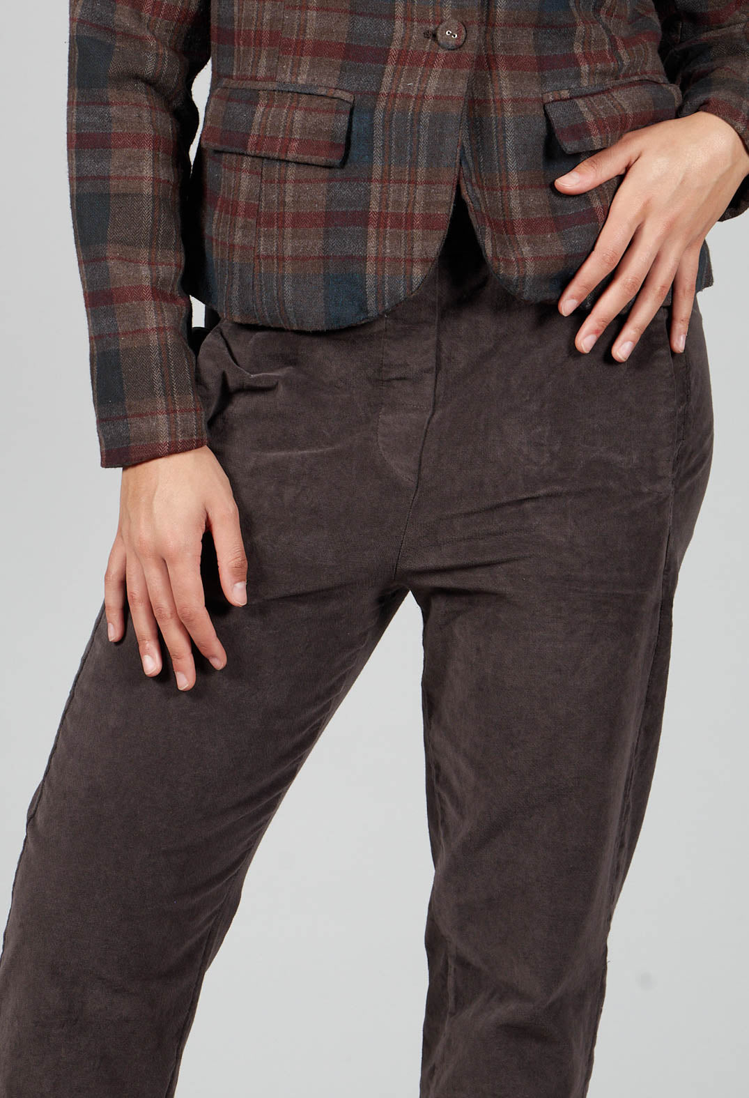 Elastic Waist Trousers with Pockets in Espresso