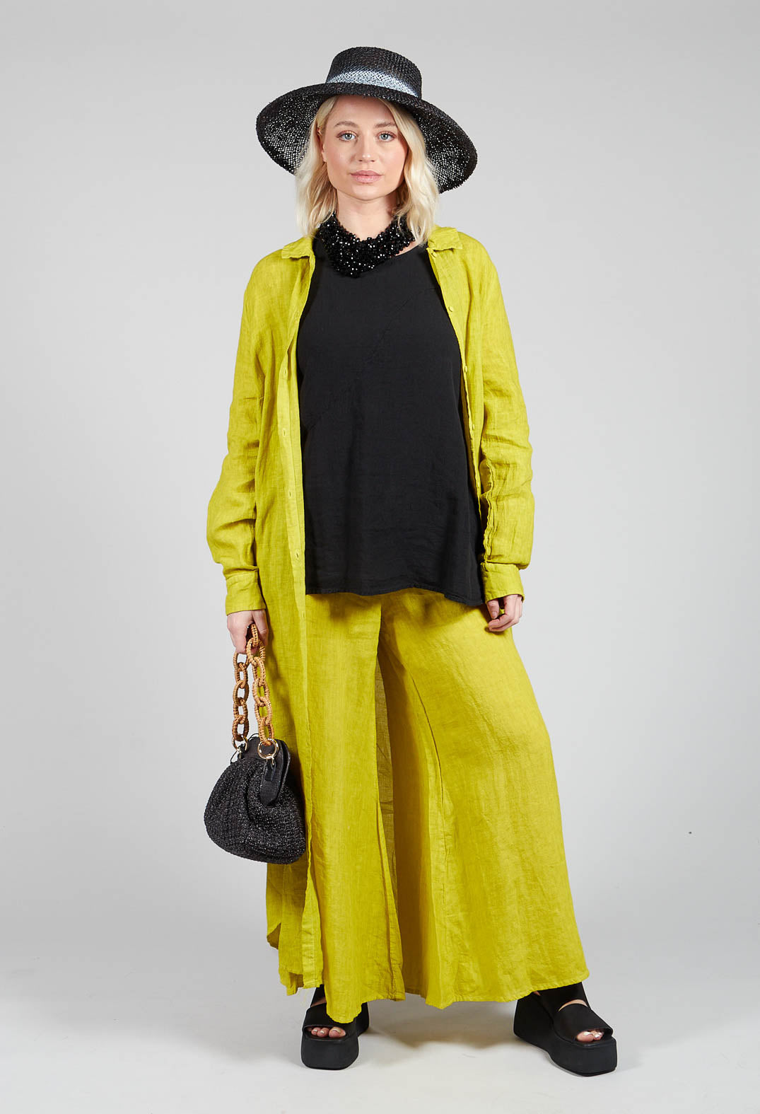 Tupi Top in Black
