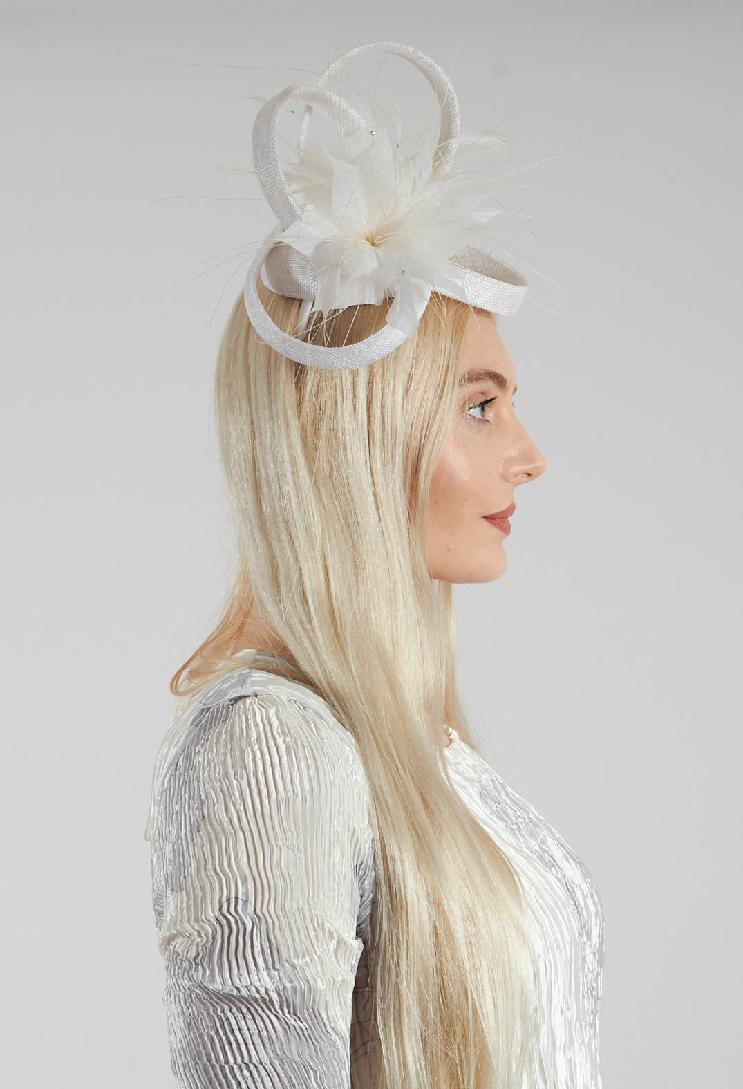 Feather Fascinator in White