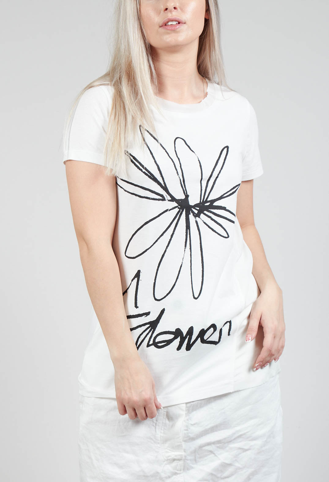Flower Graphic T-Shirt in White Print