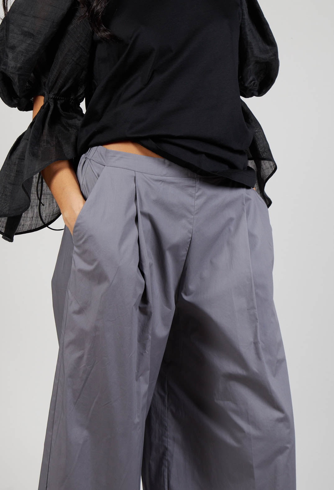Frill Hemmed Trousers in Grey Purple