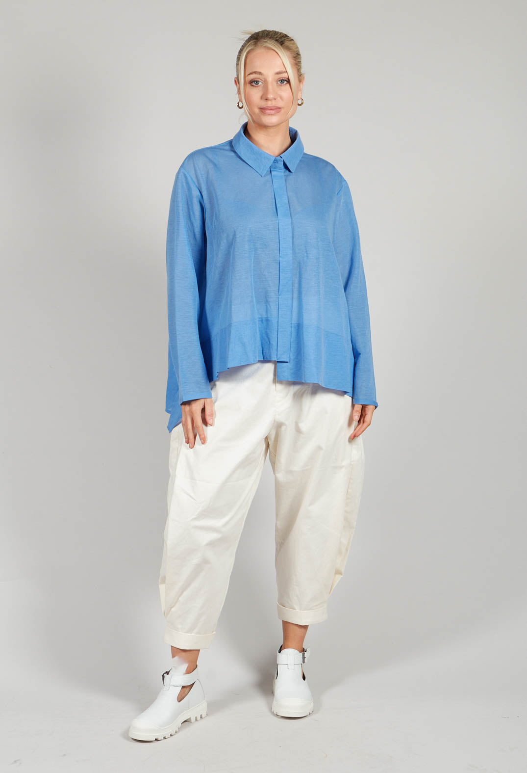 Front Crop Shirt in Blue
