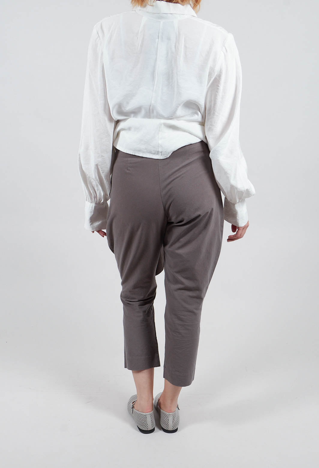 Khaki Trousers with Pleats and Front Tie