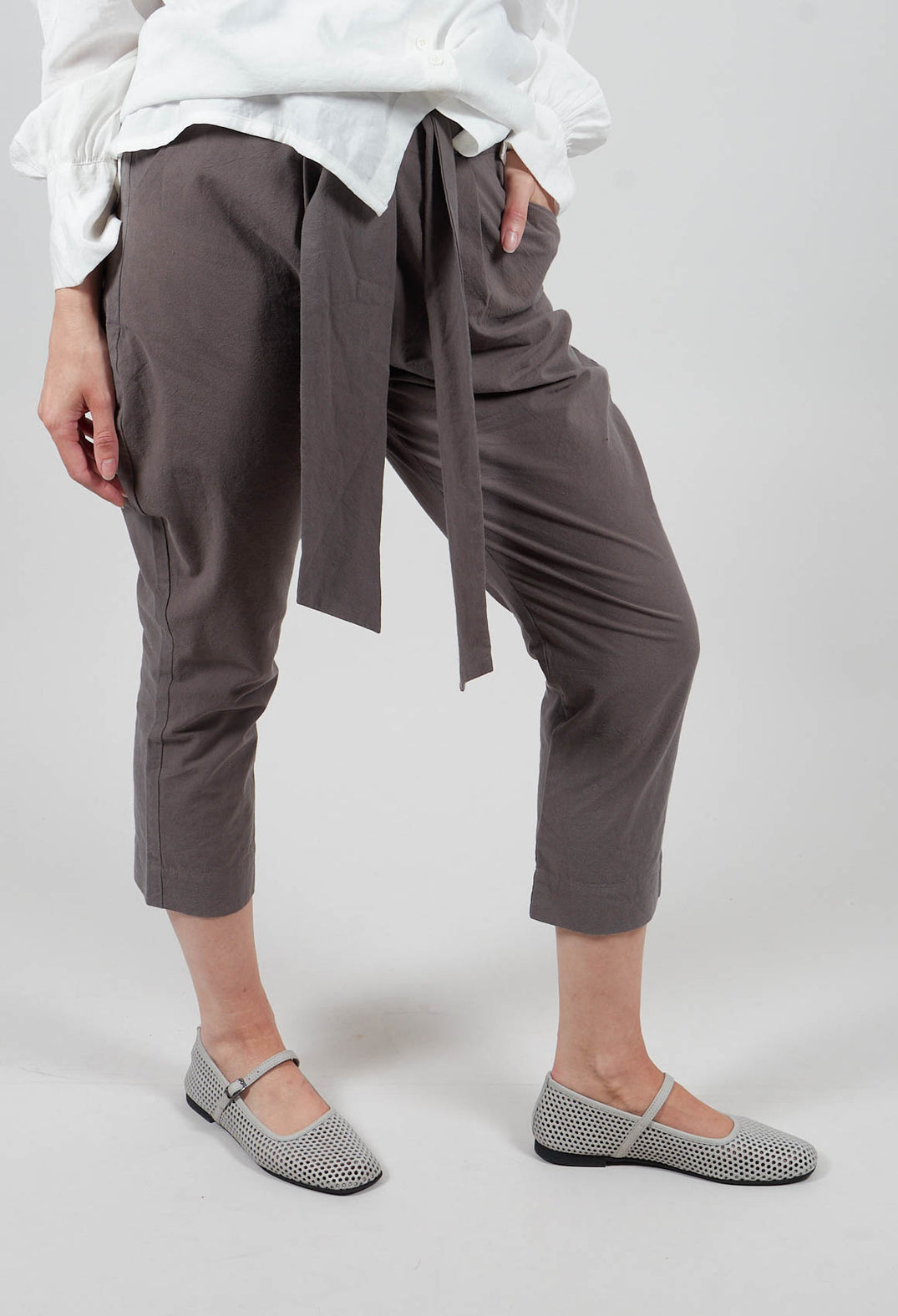 Khaki Trousers with Pleats and Front Tie