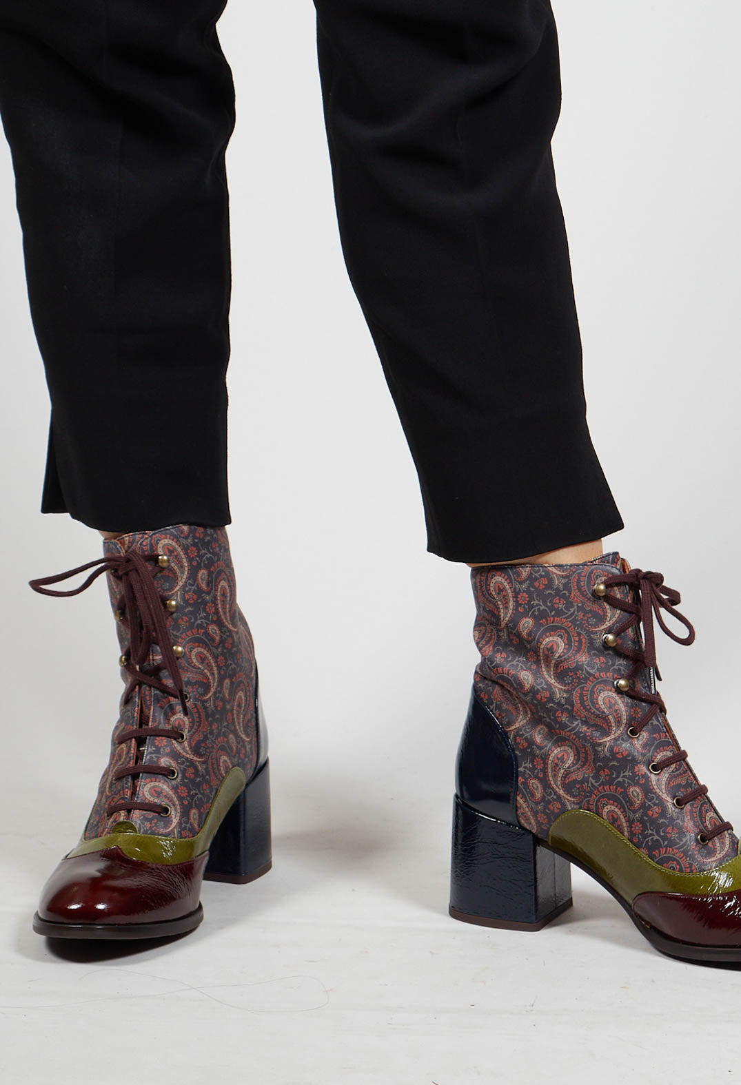 Chie mihara low heel lace up boots hot sale