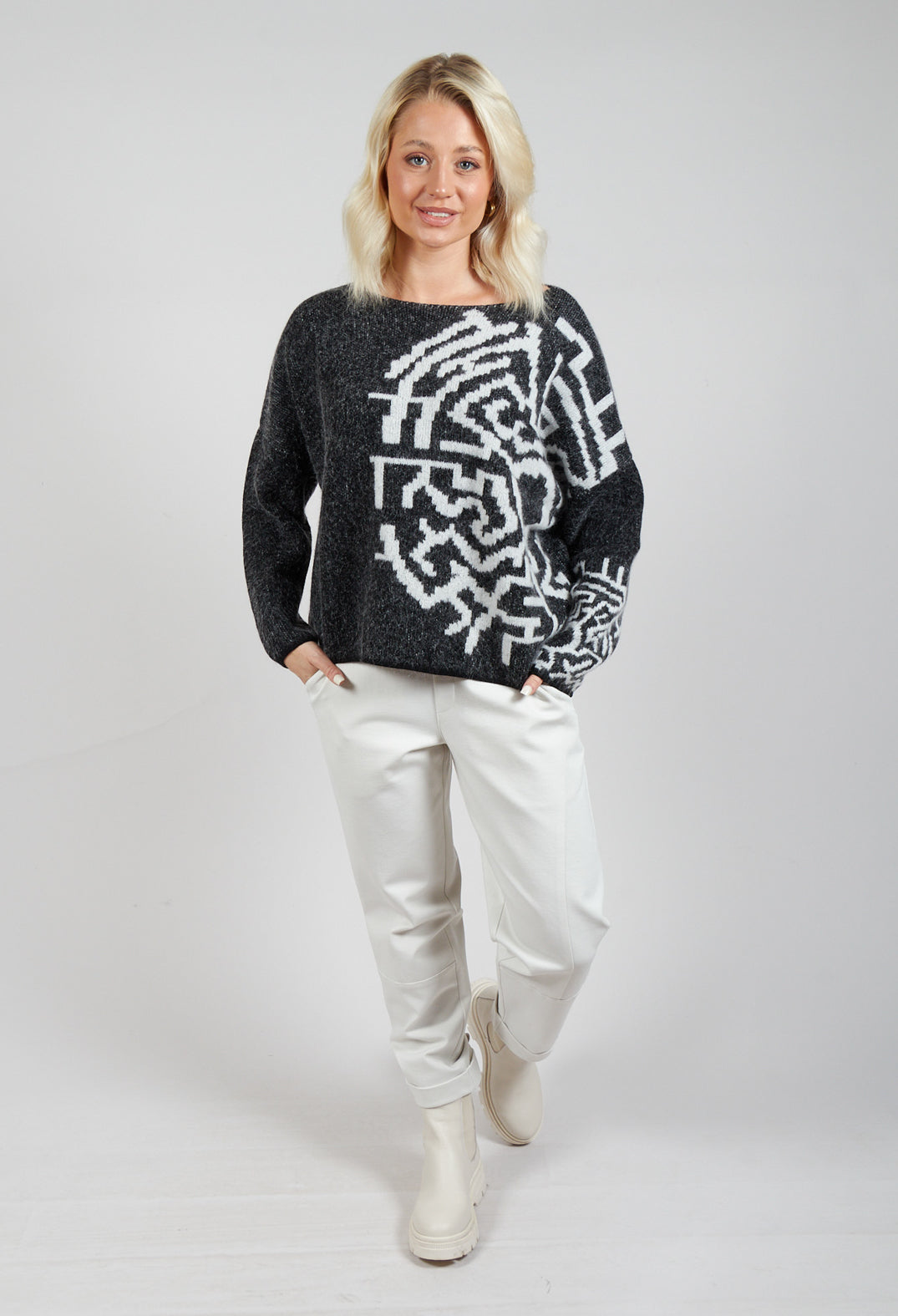 Geometric Knit Sweater in Grey