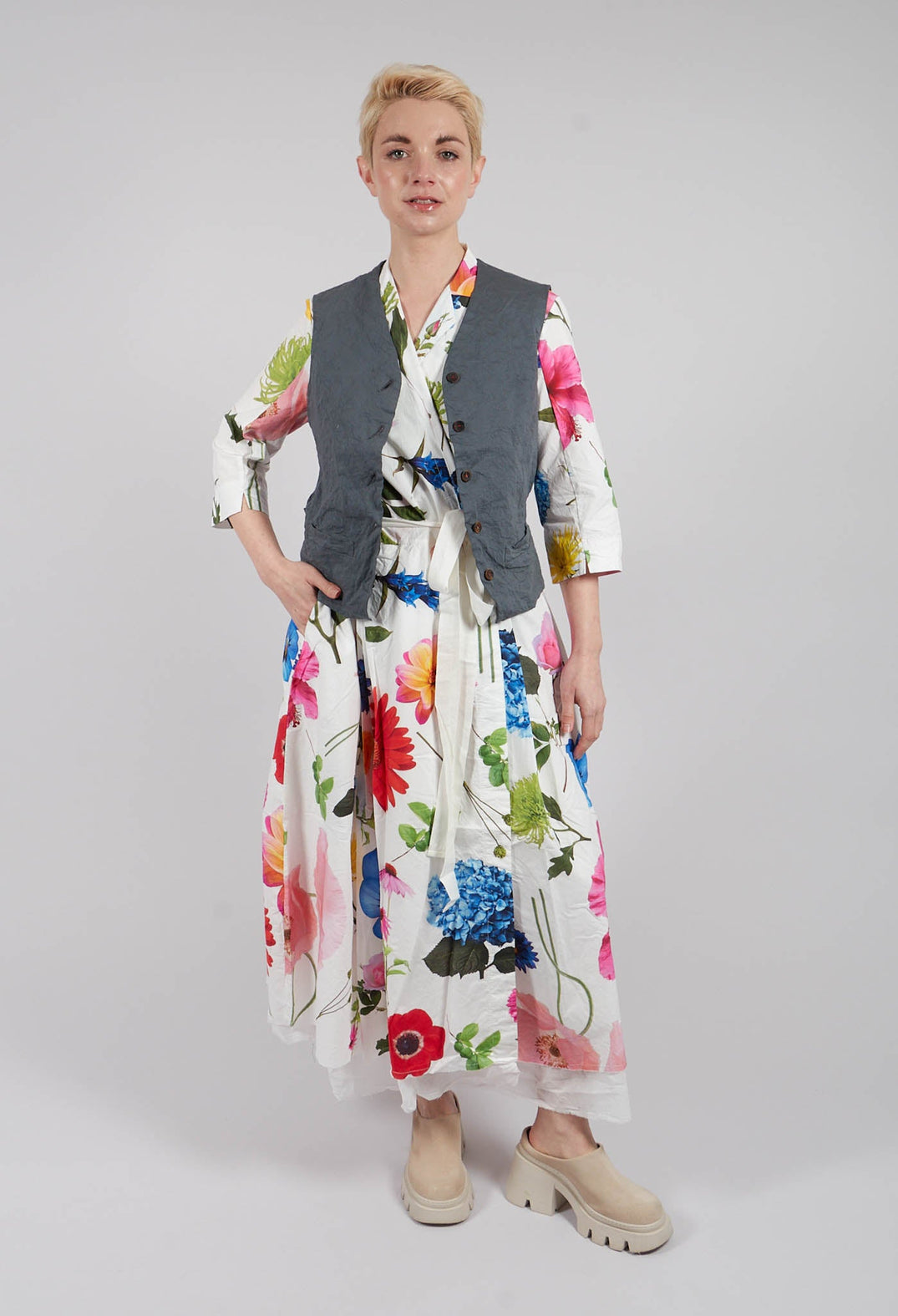 Gertrud Gilet in Zinc