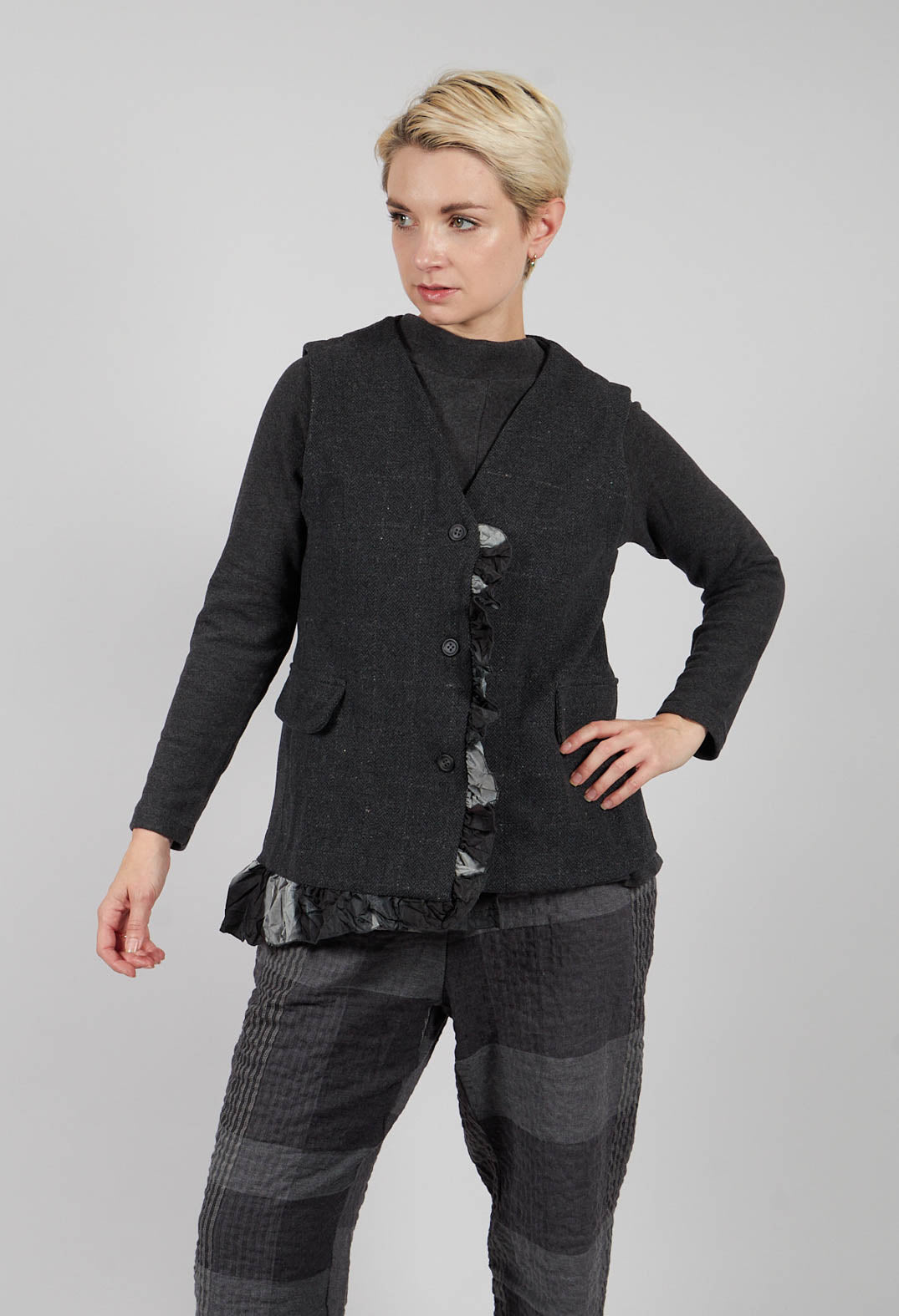 Gevda JQ Waistcoat in Antracite