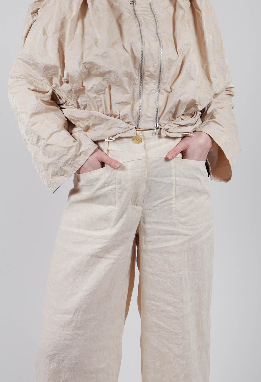 Gino Trousers in Beige