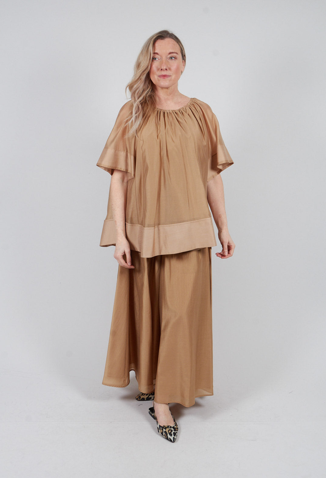 Gypsy Top in Camel