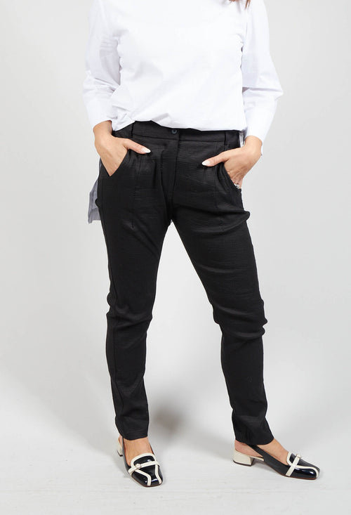 Straight Leg Trousers in Noir