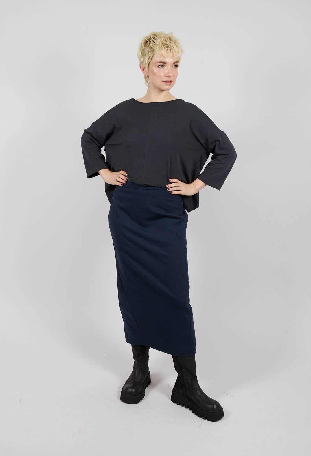 Nuovo Borgo Pencil Skirt with Back Slit in Navy | Olivia May