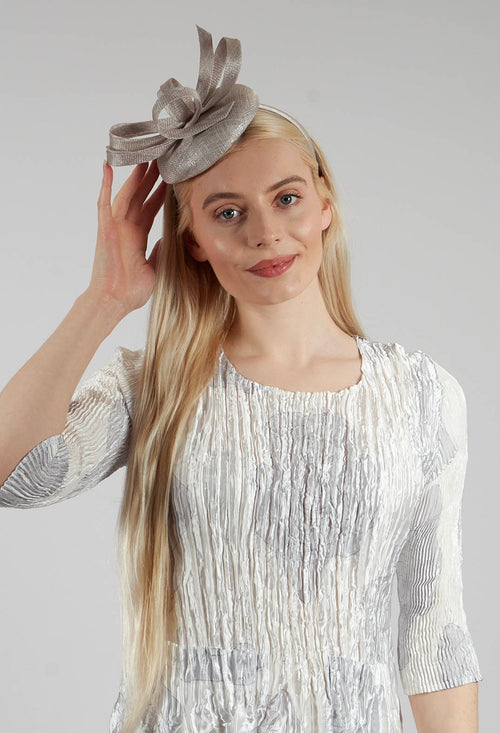 Headband Fascinator in Pearl