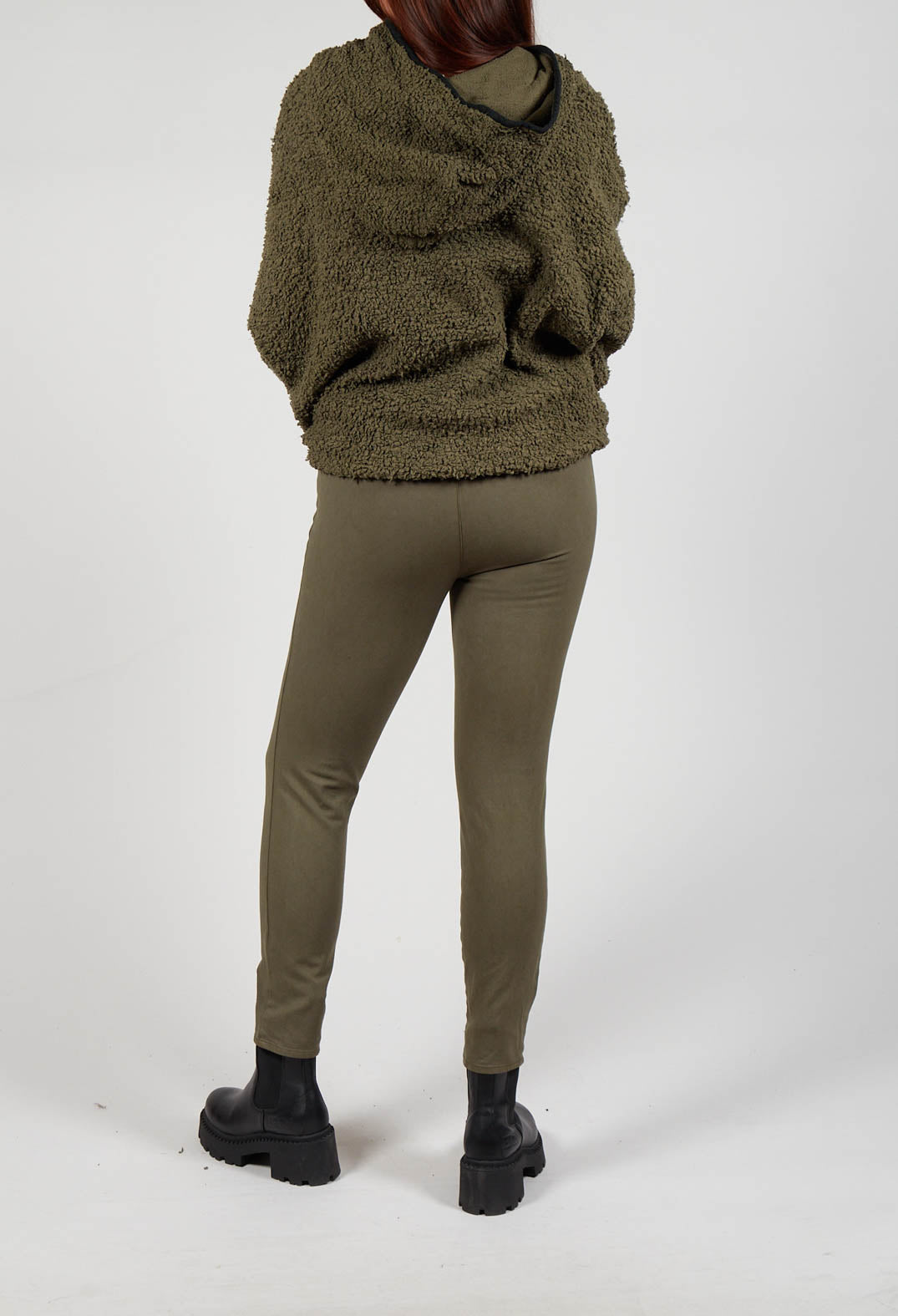 Hesidiot Trousers in Freund