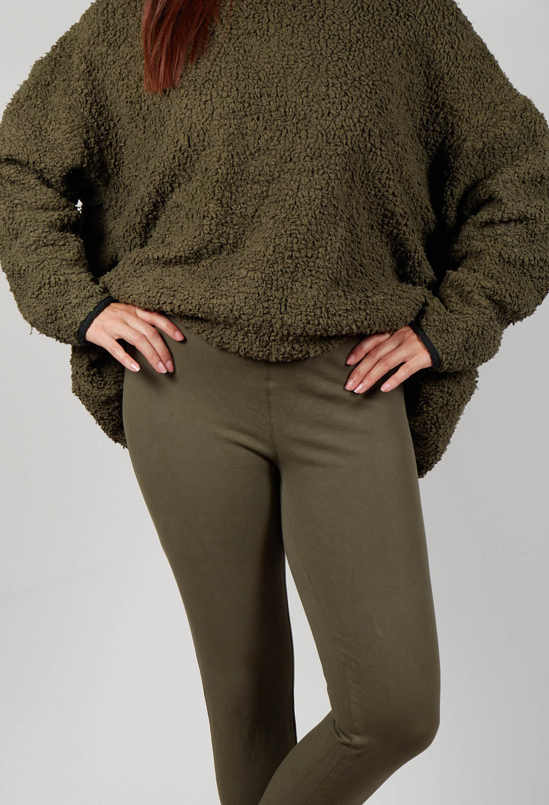 Hesidiot Trousers in Freund