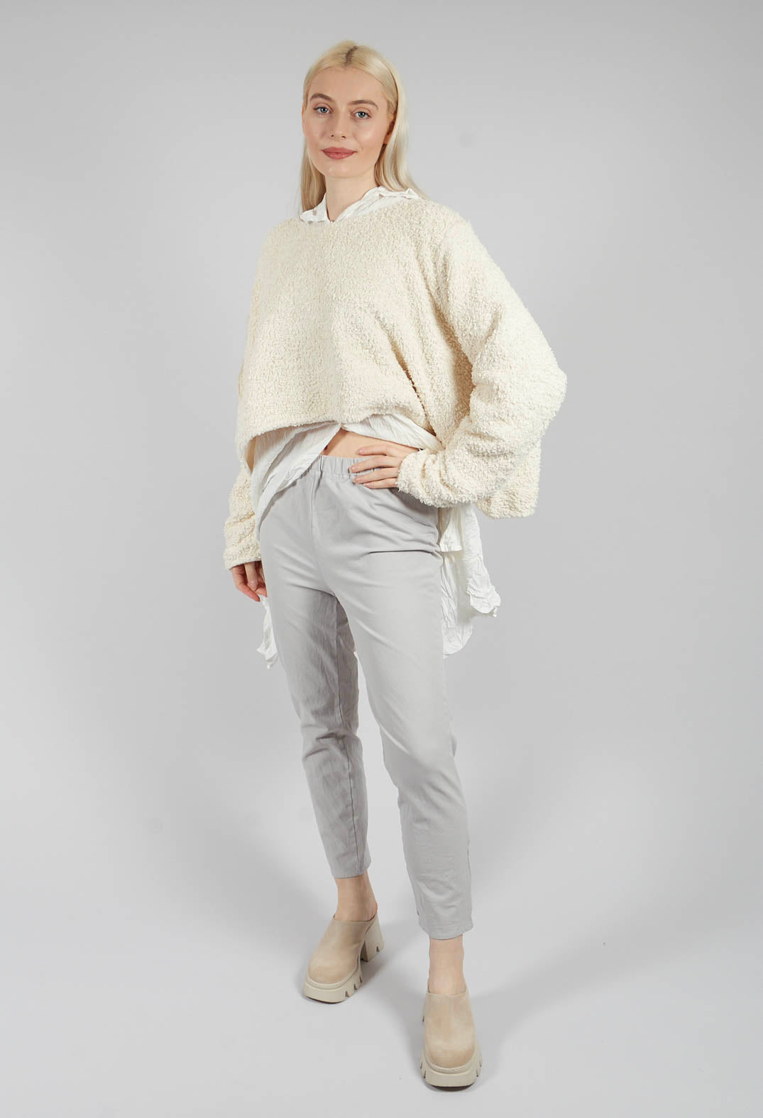 Hesidiot Trousers in Pliz