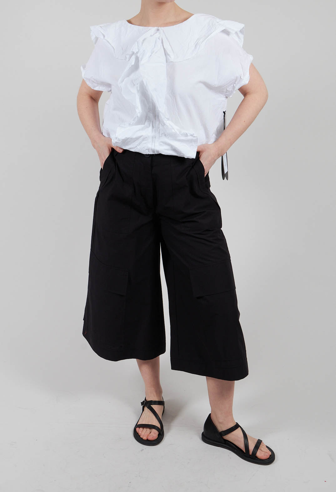 Hiso Pants in Black