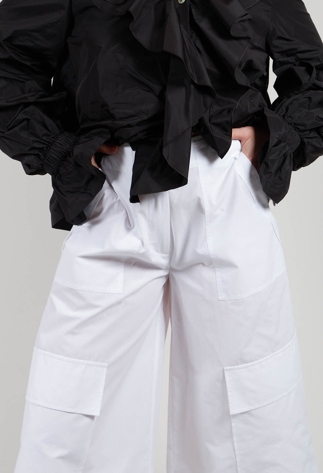 Hiso Pants in White