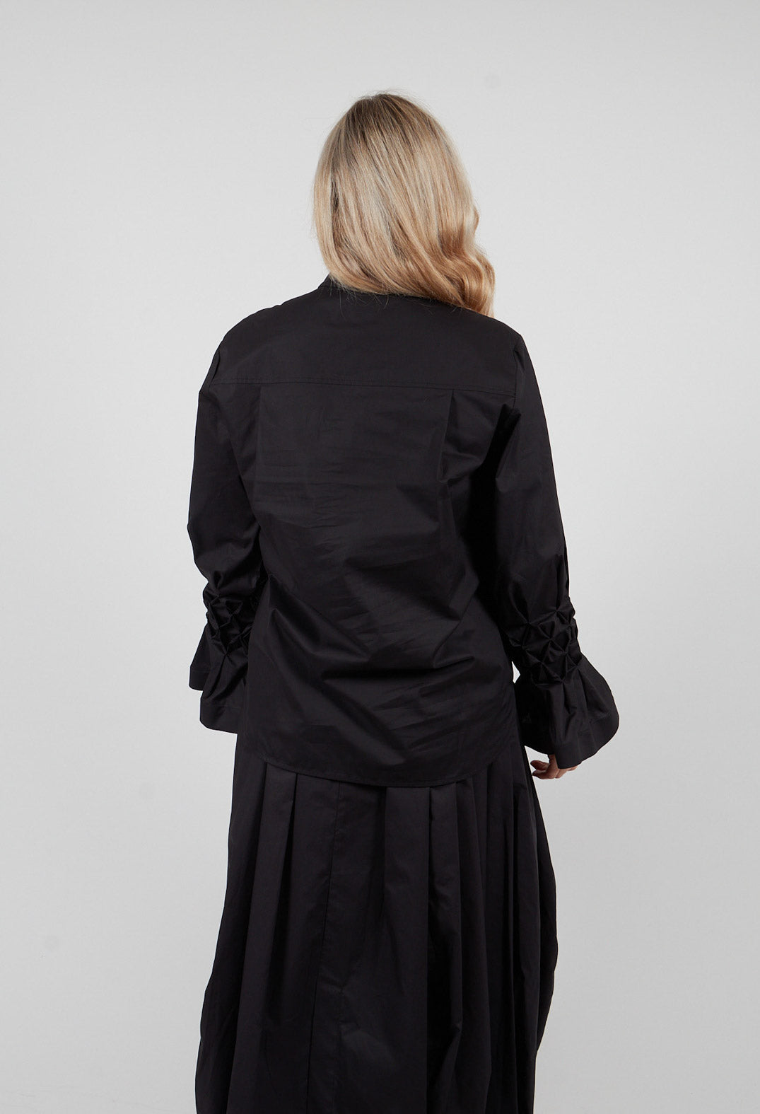 Honeycomb Cuff Shirt in Nero